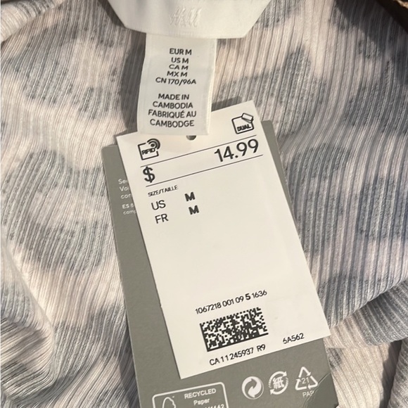 Leopard Print Bodysuit - Picture 3 of 3